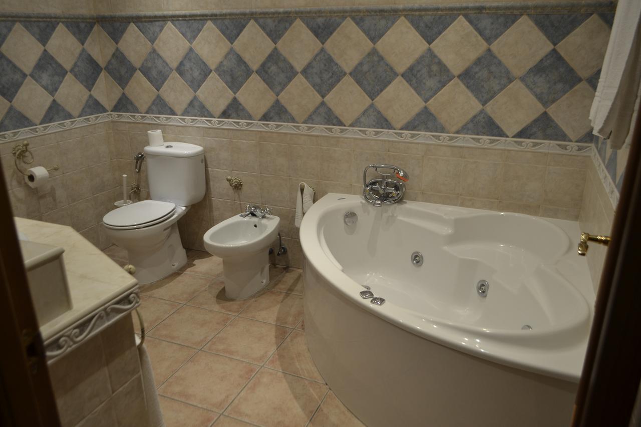 Hotel Arco Del Sol Colmenar Zewnętrze zdjęcie