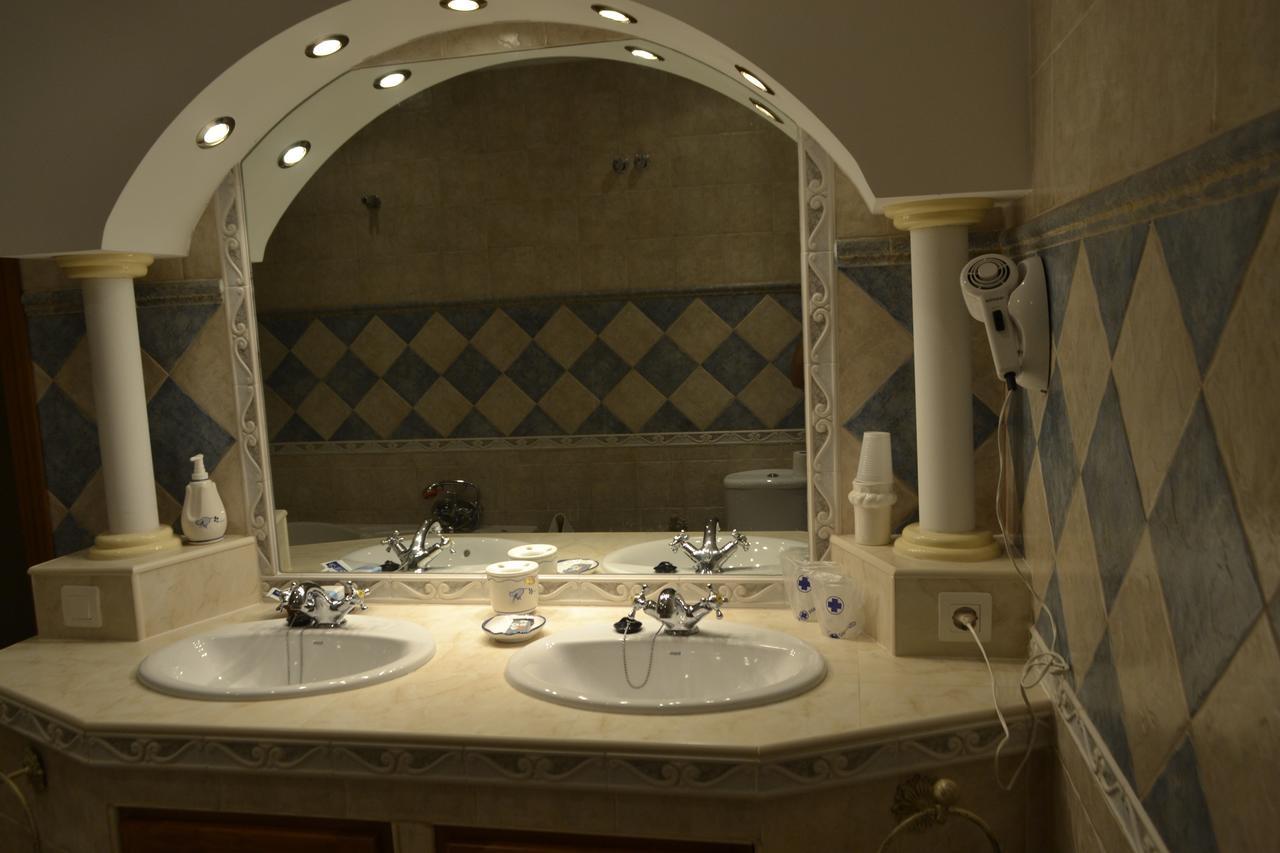 Hotel Arco Del Sol Colmenar Zewnętrze zdjęcie